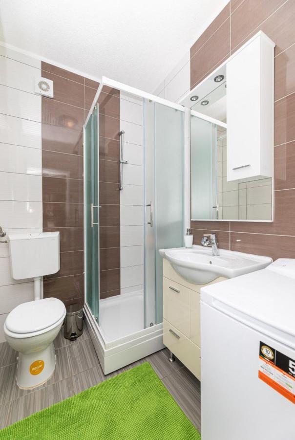 Apartmani Jasarevic Šilo Exteriér fotografie