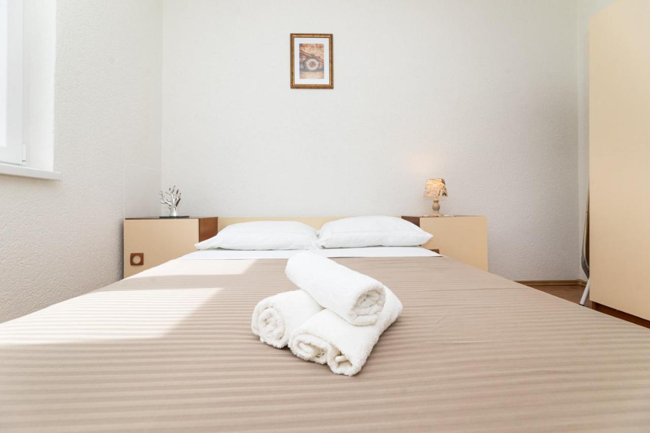 Apartmani Jasarevic Šilo Exteriér fotografie