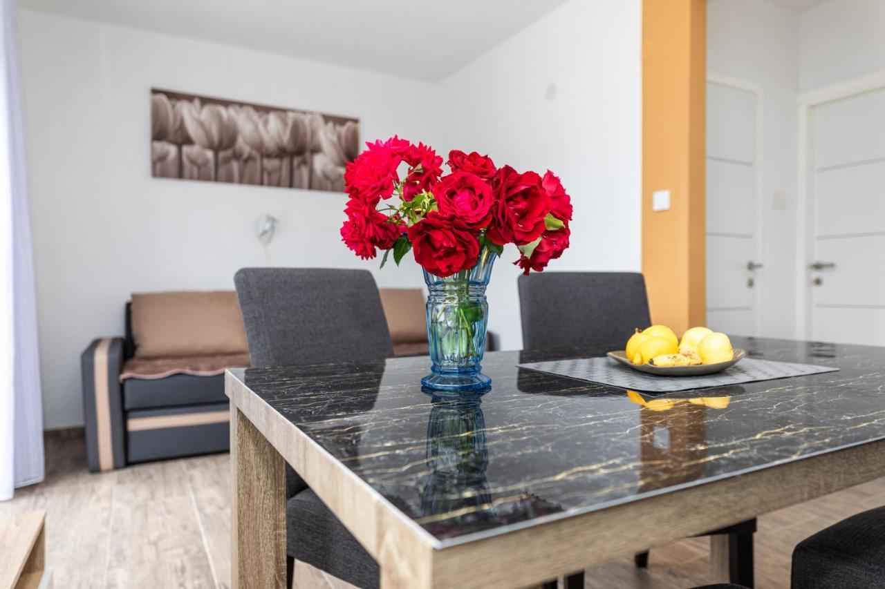 Apartmani Jasarevic Šilo Exteriér fotografie