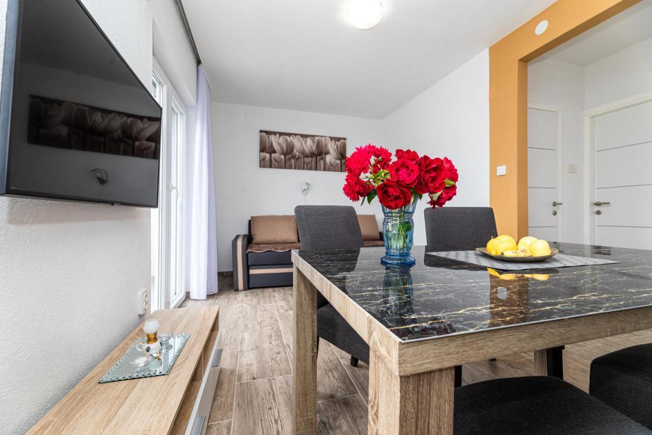 Apartmani Jasarevic Šilo Exteriér fotografie