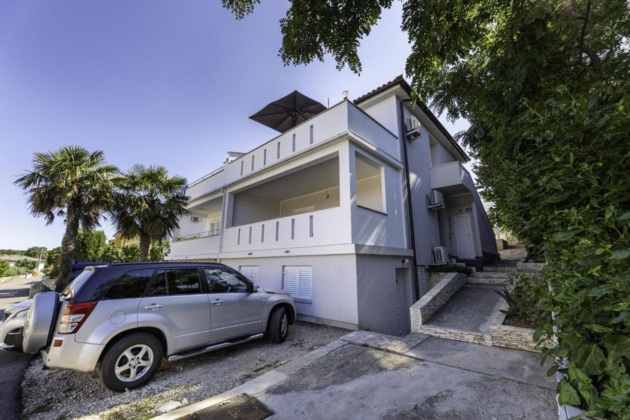 Apartmani Jasarevic Šilo Exteriér fotografie